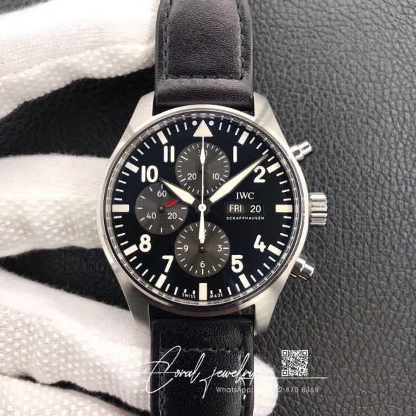 Replica Iwc Pilot Iw377709 Zf Factory Black Strap (1)