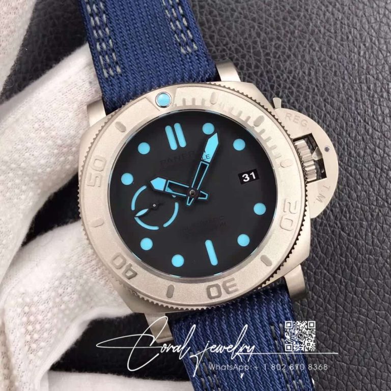 Replica Panerai Submersible Mike Horn Edition 47mm Pam00985 Vs Factory (2)