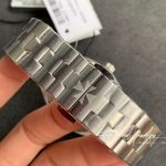 Replica Vacheron Constantin Overseas 7700v110a B129 8f Factory Stainless Steel Strap (6)