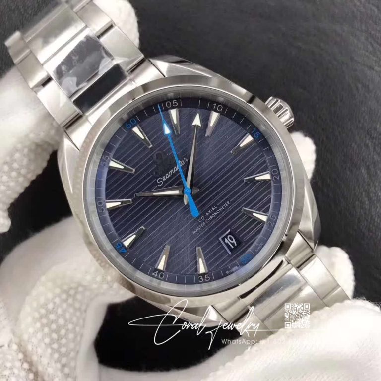 Replica Omega Seamaster 220.10.41.21.03.001 Vs Factory Blue Dial (2)