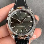 Replica Omega Seamaster 220.13.41.21.10.001 Vs Factory Green Dial (1)