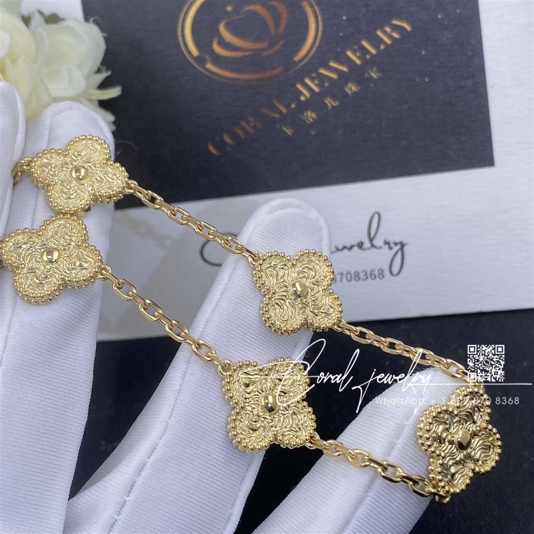 Van Cleef & Arpels Vintage Alhambra Bracelet, 5 Motifs Yellow Gold Vcaro1ie00 (3)
