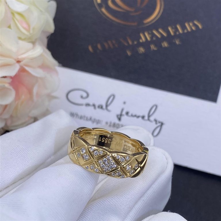 Chanel Coco Crush Ring Quilted Motif, Small Version, 18k Yellow Gold, Diamonds J10864 (11)