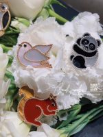 Van Cleef & Arpels Lucky Animals Squirrel Clip Rose Gold, Carnelian, Onyx, Tiger Eye Vcarp2at00 (12)