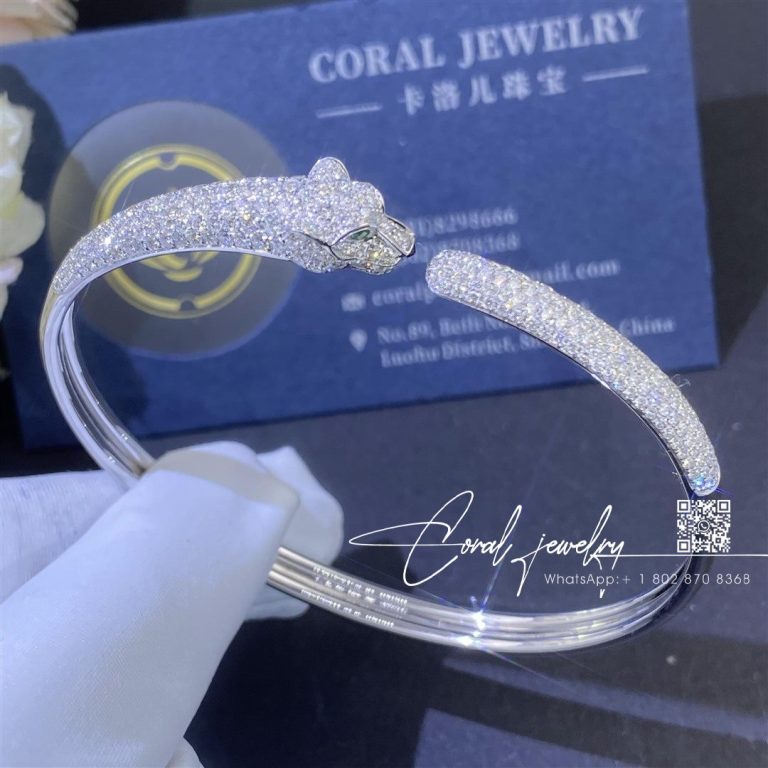 Cartier panthere de cartier bracelet white gold onyx emeralds diamonds ref n6718117 coral (4)